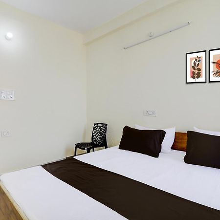 Hotel O Rn Chinhat Exterior photo